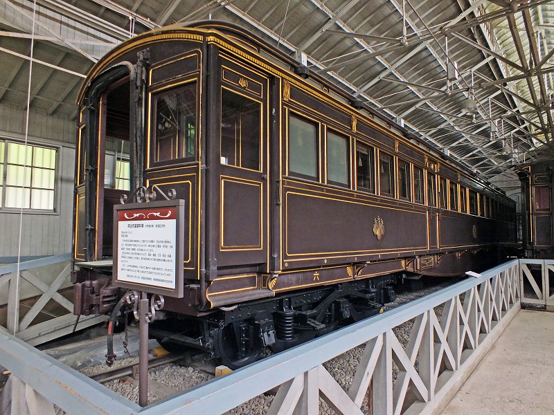 136