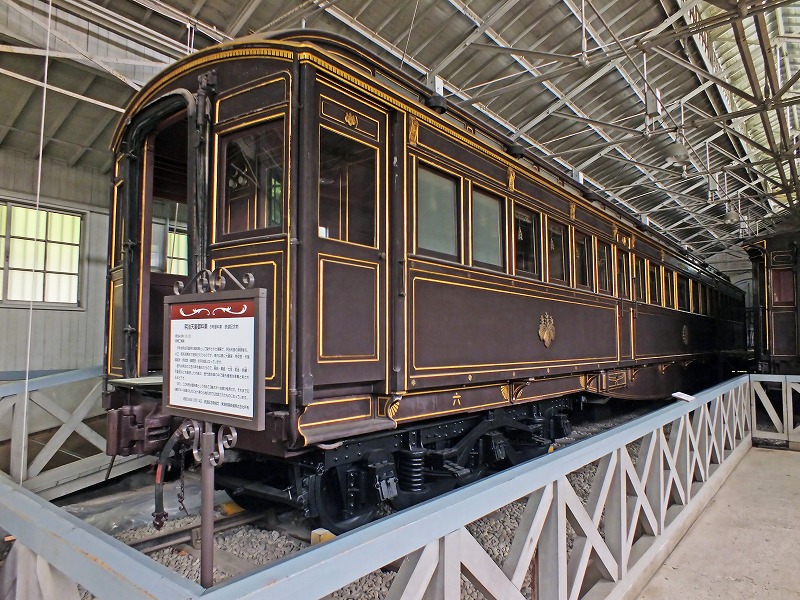 137