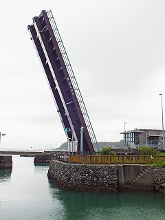 34